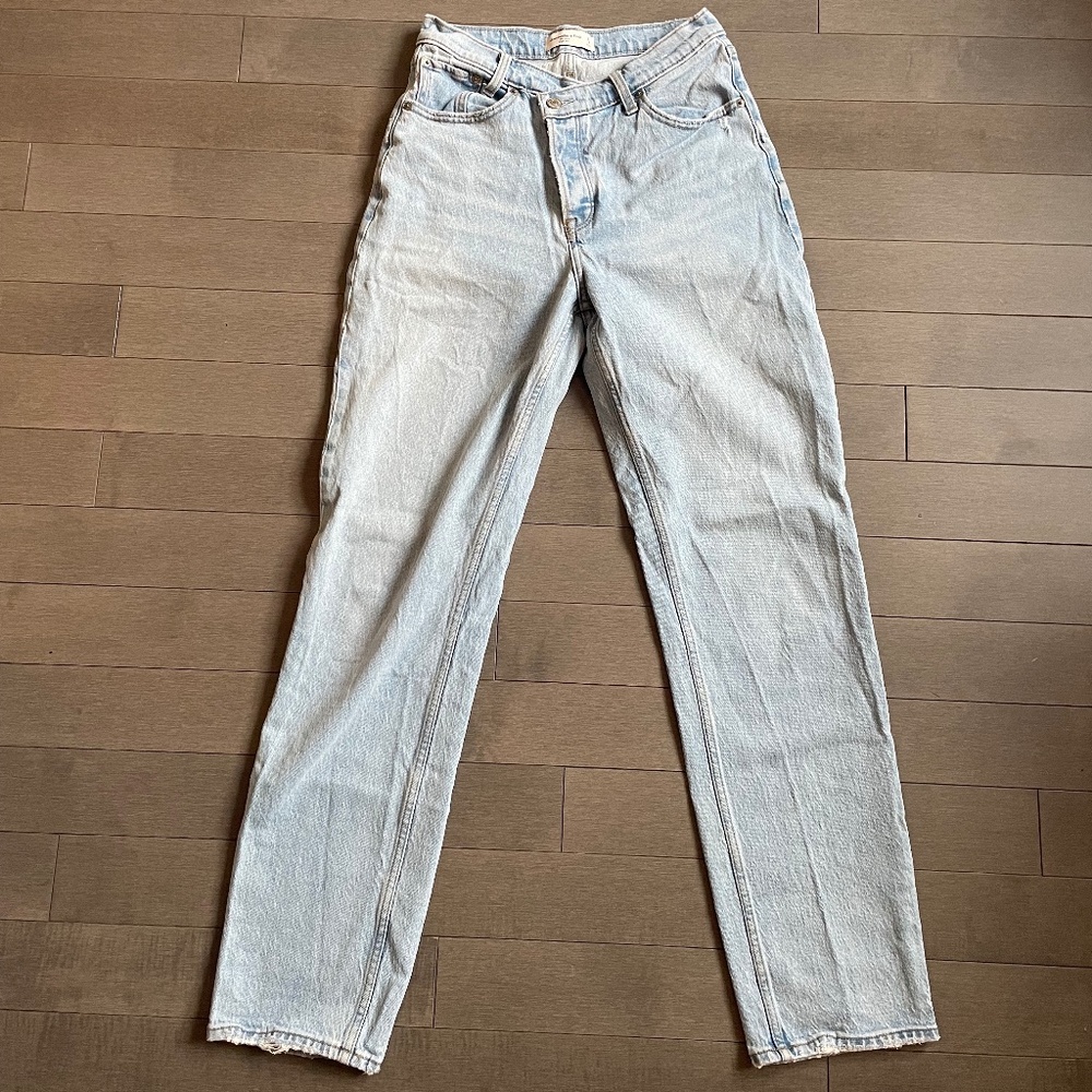 Abercrombie - Light Wash High Rise Dad Jeans (27/4L)